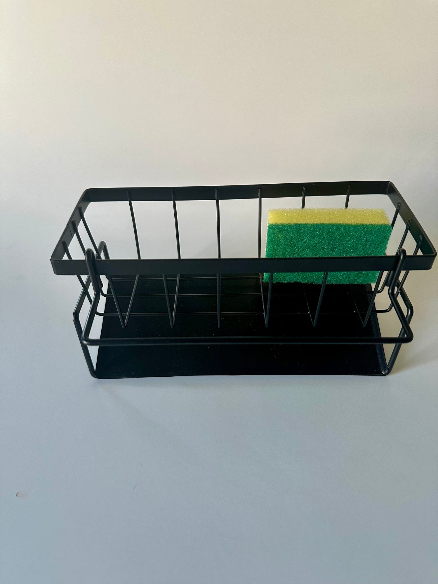 Cenaro DryDock – Sink Sponge & Brush Organizer